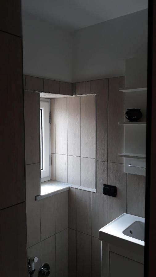 Nadine Penthouse Studio Apartment Naples Luaran gambar