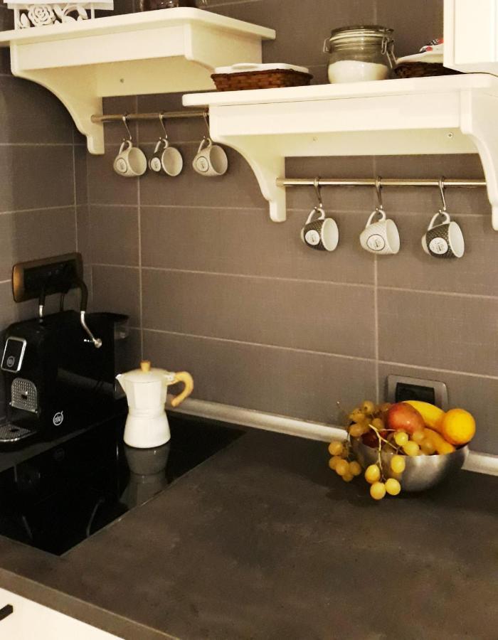Nadine Penthouse Studio Apartment Naples Luaran gambar