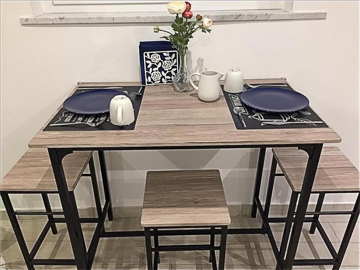 Nadine Penthouse Studio Apartment Naples Luaran gambar